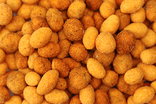 Roasted and Coated Peanuts
